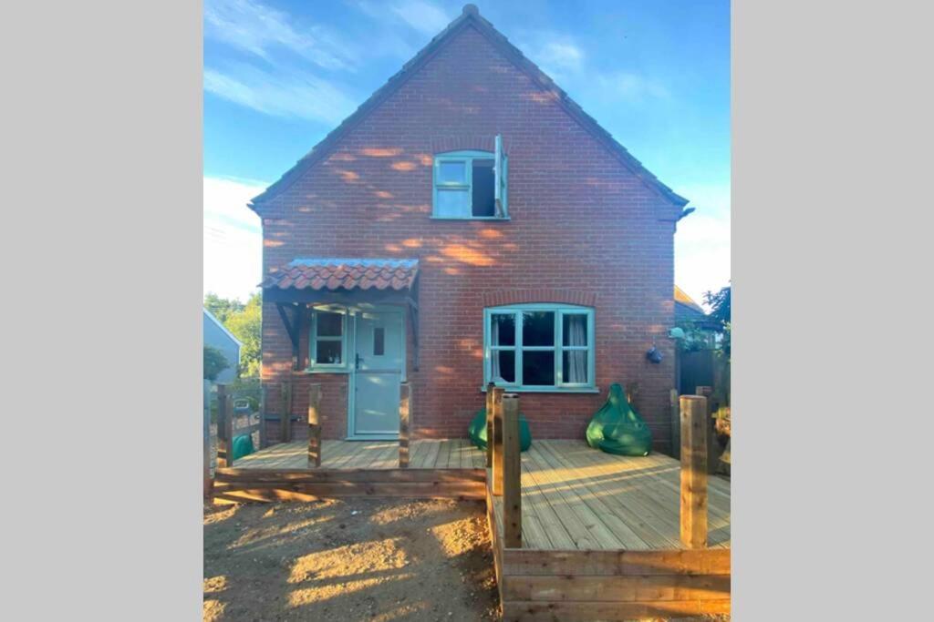 Villa Ramblers Retreat Saxthorpe Exterior foto